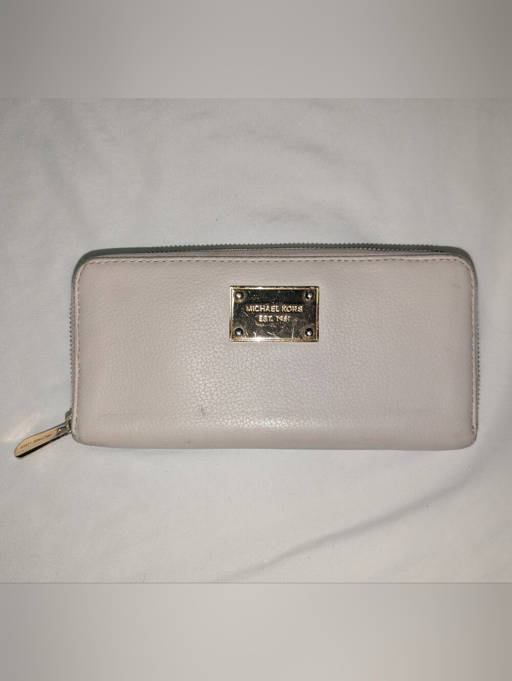 Michael Kors Off-White Zip-Around Pebble Leather Wallet